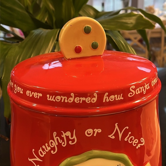 "Elf on the Shelf" Ceramic Cookie Jar - Picture 7 of 16